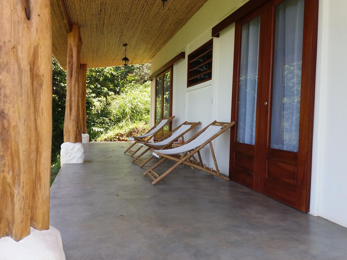 Hotel Peace & Lodge ซามารา ภายนอก รูปภาพ